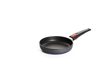 Woll Diamond Lite Flachpfanne - Induktiv -, Ø 20 cm, 5 cm hoch, mit abnehmbarem Stiel - Geeignet für alle Herdarten, Aluguss, Antihaft-Versiegelung im Sale